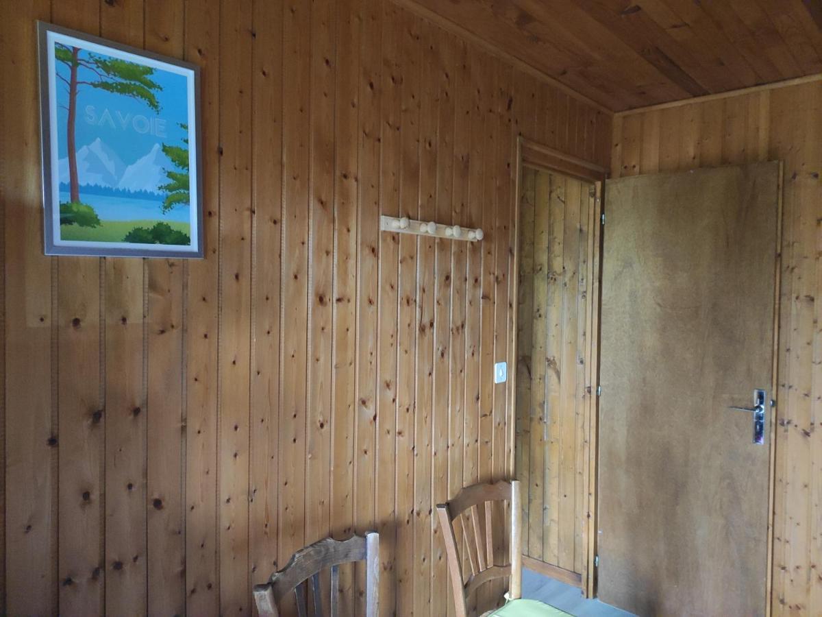 Bel Appartement Au Rez De Chaussee D'Un Chalet Jarrier ภายนอก รูปภาพ