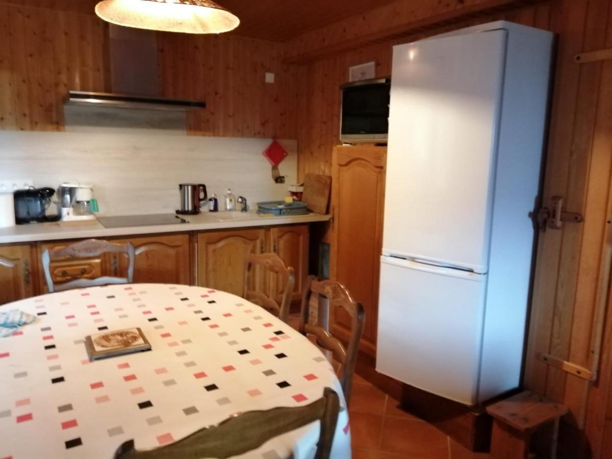Bel Appartement Au Rez De Chaussee D'Un Chalet Jarrier ภายนอก รูปภาพ